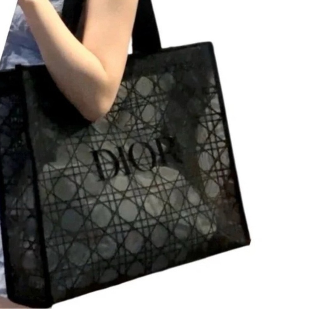 DIOR Beauty New Cannage Mesh Lace Beauty Tote Limited Edition - Picture 9 of 10